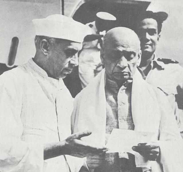 Jawaharlal Nehru with Sardar Vallabhbhai Patel (Wikimedia Commons)