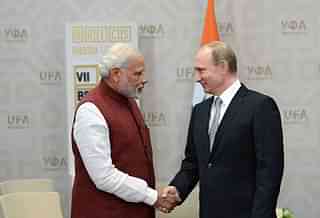 Indian Prime Minister Narendra Modi and Russian President  Vladimir Putin (R) (Alexander Vilf/Host Photo Agency/Ria Novosti via Getty Images)