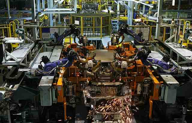 An Indian factory. (MANPREET ROMANA/AFP/Getty Images)&nbsp;