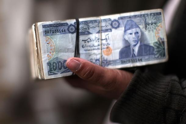 Pakistan currency (Spencer Platt/Getty Images) 