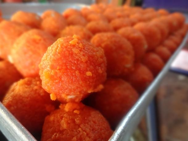 Boondi ka laddoo 