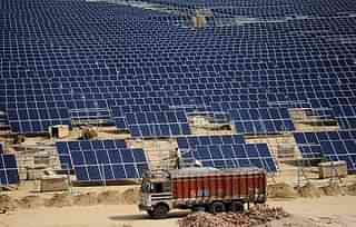 Solar panels at the under construction Roha Dyechem solar plant at Bhadla near Jodhpur, Rajasthan. (MONEY SHARMA/AFP/Getty Images)