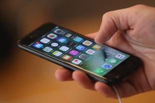 Apple iPhone 7 (Sean Gallup/Getty Images)