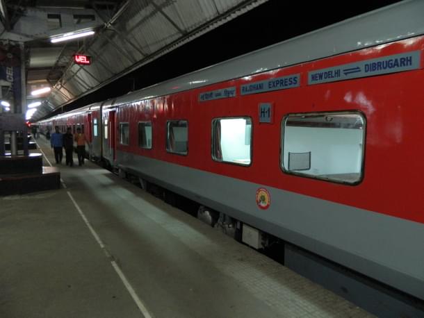 Rajdhani Express (<a href="https://en.wikipedia.org/wiki/User:Nborkakoty">Nborkakoty</a>, Wikimedia Commons)