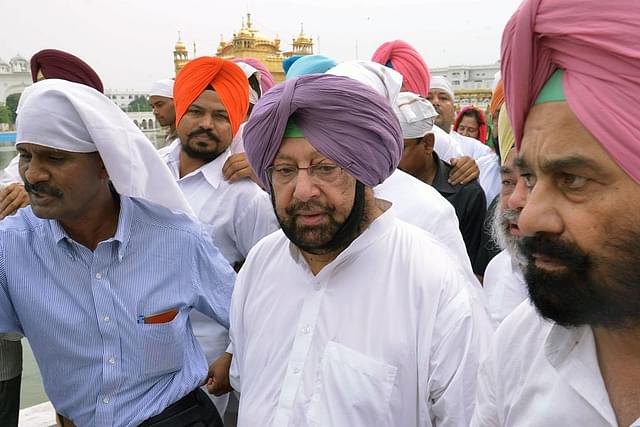 Punjab Chief Minister Amarinder Singh (centre) (NARINDER NANU/AFP/GettyImages