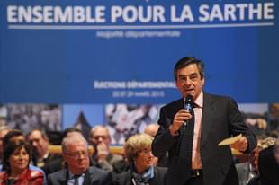 Fillon speaks during an election rally in Yvre-l’Eveque, western France.  Photo credit: JEAN-FRANCOIS MONIER/AFP/GettyImages