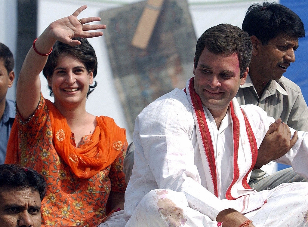Rahul Gandhi and his sister Priyanka Gandhi Vadra (PRAKASH SINGH/AFP/GettyImages)