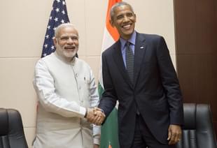 Barack Obama shakes hands with Narendra Modi. Photo credit: SAUL LOEB/AFP/Getty Images