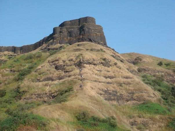 

The Marathas prevailed, primarily, because of the forts