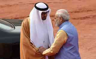 Crown Prince of Abu Dhabi General Sheikh Mohammed Bin Zayed Al Nahyan (L) with Prime Minister Narendra Modi (MONEY SHARMA/AFP/Getty Images)