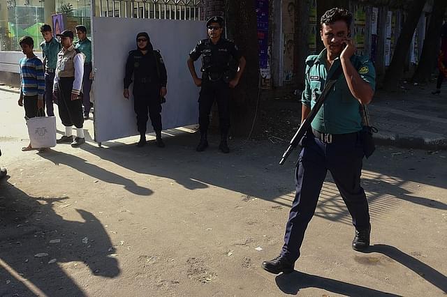 
Bangladfeshi security personnel in Dhaka. (MUNIR 
UZ ZAMAN/AFP/Getty Images)

