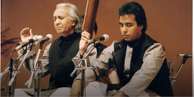 

Ustad N. Zahiruddin Dagar (left) with the author