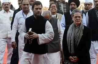 Rahul Gandhi and Sonia Gandhi (MONEY SHARMA/AFP/Getty Images)