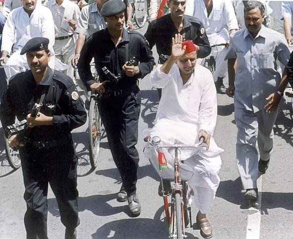 Mulayam in a cycle rally (PAWAN KUMAR/AFP/Getty Images) 