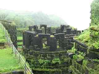 
Shivaji’s Raigad fort.

(Swapnaannjames/English Wikipedia)