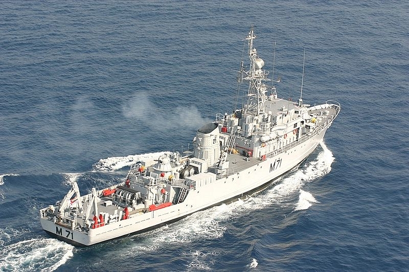 
INS Kozhikode, a Pondicherry-class minesweeper built for the Indian Navy by the Soviet Union.

