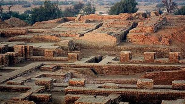 Excavation at Keezhadi