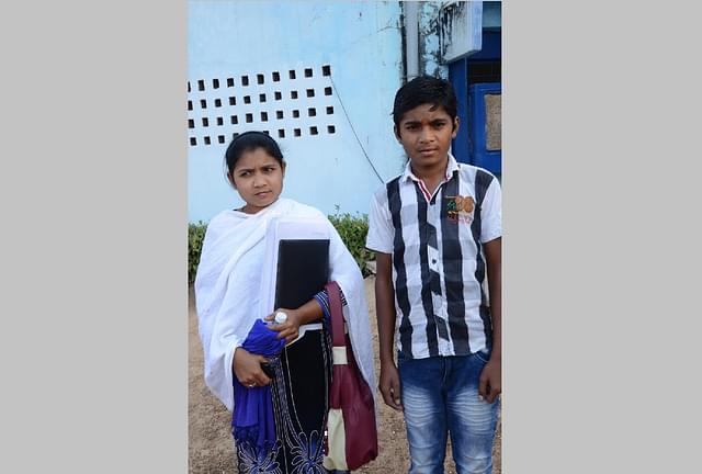 Ganesh Kumar Wasan with his elder sister Rina. Ganesh wants to become an IAF fighter pilot and “drop bombs” on the Maoists