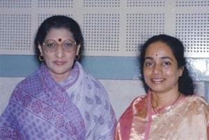 

Vidushi Kishori Amonkar (left) and Vidushi Shruti Sadolikar Katkar