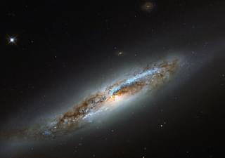 

Image credits: ESA/Hubble &amp; NASA.