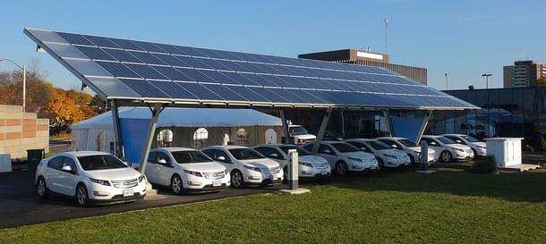 Solar-powered charging station in Toronto Canada. (Photo Credit: Sass Peress, Renewz Sustainable Solutions Inc.)