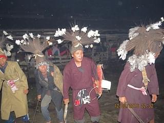 Folk dance of an Adi tribe known as Tapu, in Upper Siang district, Arunachal Pradesh (Tekseng Mos/Wikimedia Commons)