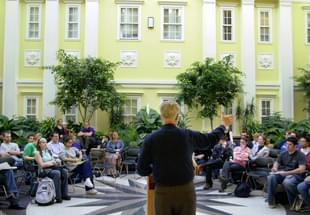 Alan Dawley, a professor of history at the College of New Jersey, speaks to students during a ‘teach-in’ on the college campus March 27, 2003 in Ewing, New Jersey. The college held the ‘teach-in’ to help students at the college better understand the conflict in Iraq. (Photo by William Thomas Cain/Getty Images)