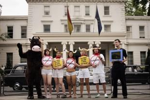 PETA protests against the Running of the Bulls and Bull Fighting outside the Spanish Embassy on June 8, 2006 in London. (Photo by Bruno Vincent/Getty Images)
