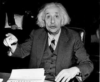 Albert Einstein (Central Press/Getty Images)