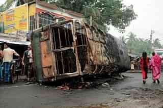 Vehicles torched in violence in Baduria after protests over an objectionable social media post in North 24 Parganas. (Samir Jana/Hindustan Times via Getty Images)