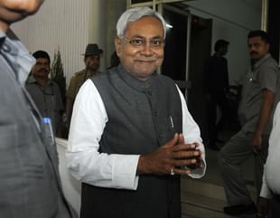 Nitish Kumar leaves Bihar Bhawan for a meeting with Prime Minister Narendra Modi at South Block in New Delhi. (Sonu Mehta/Hindustan Times via GettyImages) 