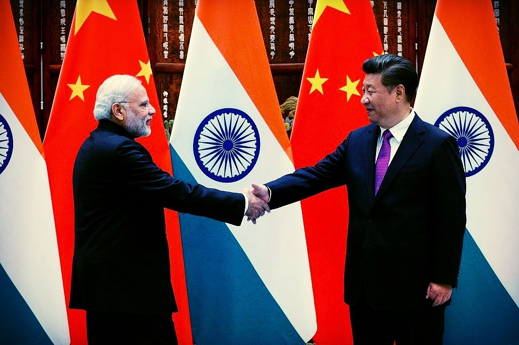  Prime Minister Narendra Modi (L) shakes hands with Chinese President Xi Jinping (R) (Representative Image) (WANG ZHAO/AFP/Getty Images)