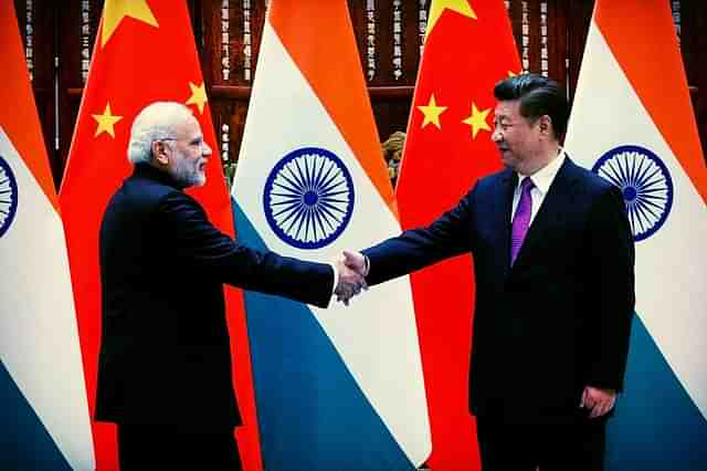  Prime Minister Narendra Modi (L) shakes hands with Chinese President Xi Jinping (R) (Representative Image) (WANG ZHAO/AFP/Getty Images)