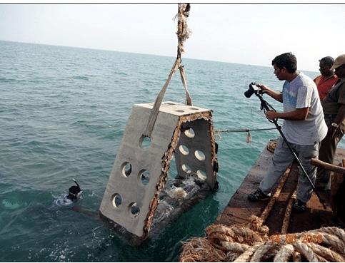 An artificial reef being deployed (India Science Wire)
