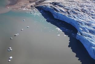 Sea ice is retreating in both the Arctic and around Antarctica. (Joe Raedle/Getty Images)