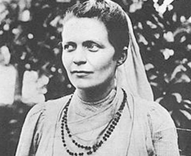 Sister Nivedita (1867-1911) She pioneered science education for children
 in India. She also collaborated with scientists like JC Bose and 
Patrick Geddes.