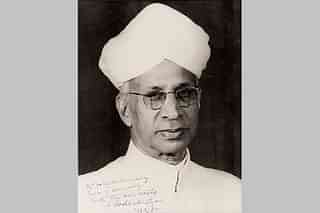 A black-and-white portrait photograph of the Dr Sarvepalli Radhakrishnan, inscribed to President John F Kennedy.