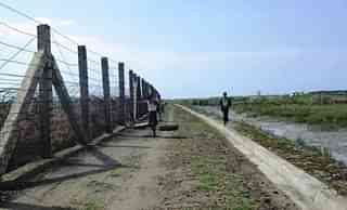 The Bangladesh-Myanmar border fence (Hla Oo)