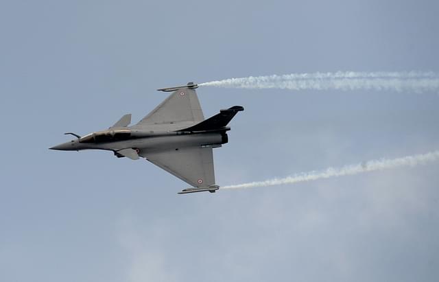 A Rafale fighter during Areo India 2017 (MANJUNATH KIRAN/AFP/Getty Images)