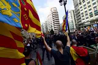 Catalan protesters (JOSE JORDAN/AFP/Getty Images)