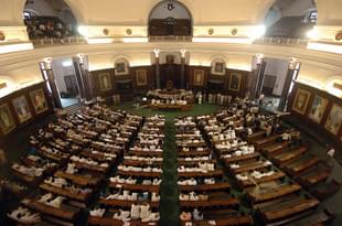 Ruling and opposition party members at central hall of Parliament in New Delhi. (PRAKASH SINGH/AFP/Getty Images)