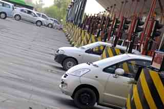  Delhi-Gurgaon toll plaza. (Pradeep Gaur/Mint via GettyImages)&nbsp;