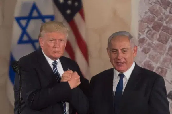 US President Donald Trump, left, and Israel’s Prime Minister Benjamin Netanyahu (Lior Mizrahi/Getty Images)