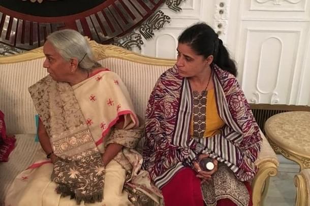 Jadhav’s mother (left) and wife in Pakistan’s Foreign Affairs Ministry.
