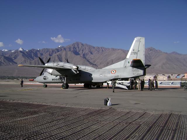 Antonov An-32B of the Indian Air Force at Leh Airbase. (Toprohan/Wikipedia) 