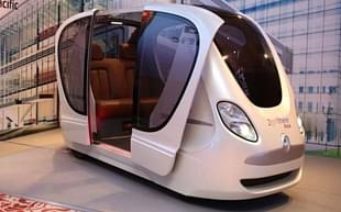 Masdar’s 2getthere pod taxi (Twitter)