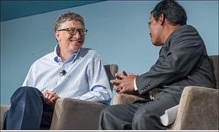 Bill Gates and Muruganantham&nbsp;