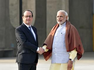 French President Francois Hollande and Prime Minister Modi in Chandigarh, India. (Photo by Keshav Singh/Hindustan Times via Getty Images)
