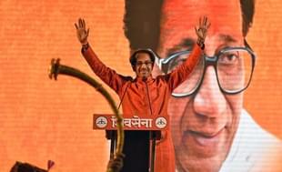 Shiv Sena chief Uddhav Thackeray addresses a rally in Goregaon. (Pratham Gokhale/Hindustan Times via GettyImages)