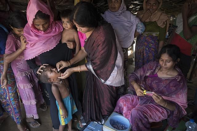 Bangladesh ran a massive campaign for oral vaccination of Rohingya population in October 2017. (Paula Bronstein via Getty Images)